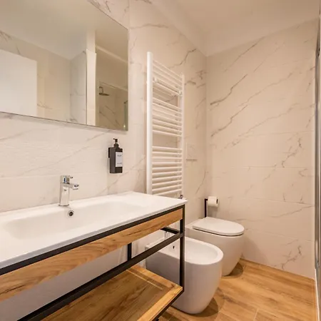 Binario Verticale Milan Exterior photo